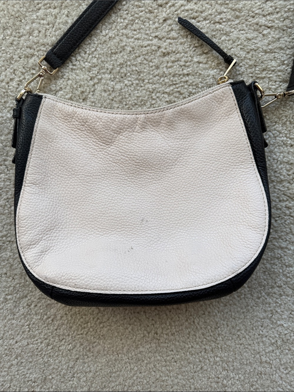 Kate Spade Off-White Crossbody Bag with Black Trim - Picture 3 of 9